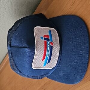 CROWN Vintage Snapback Mesh Trucker Cap